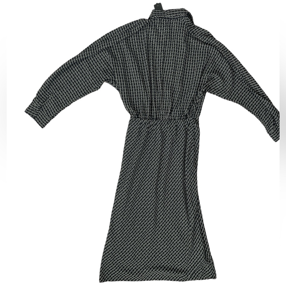 Express Black and White Chain Print Portofino Dress - Picture 2 of 8